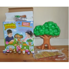 Moshi Monsters Moshlings Treehouse 16 Figures & Ultra Rare Roxy BNIB Toy Set 